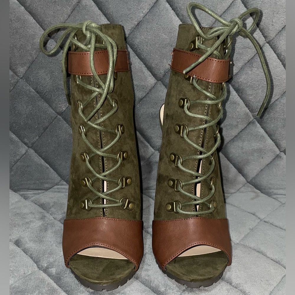 Open Toe Suede Booties - Picture 2 of 8